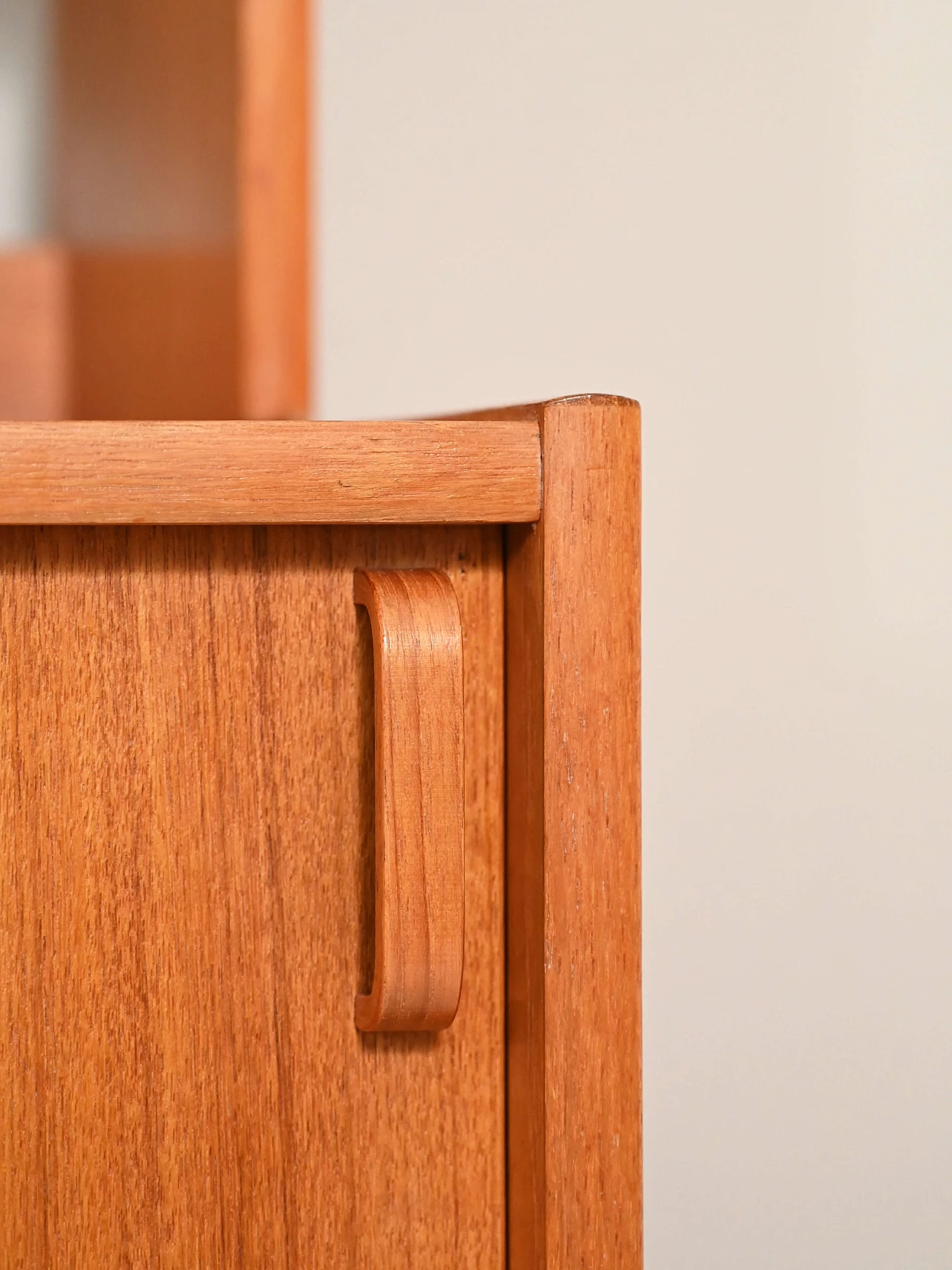 Libreria di Bertil Fridhagen per Bodafors con cassetti, anni '60 10