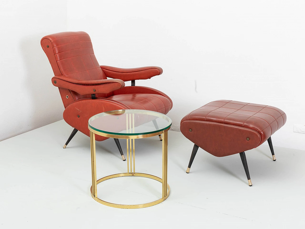 Pair of Oscar armchairs with pouf by Nello Pini for Novarredo, 1960s 6