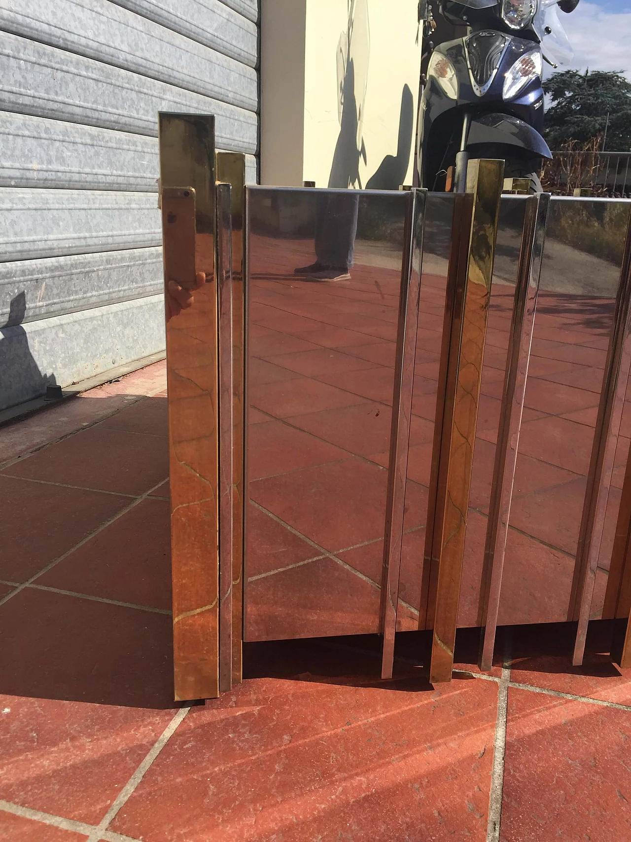 Planter in brass and mirror-like steel, 1970s 5