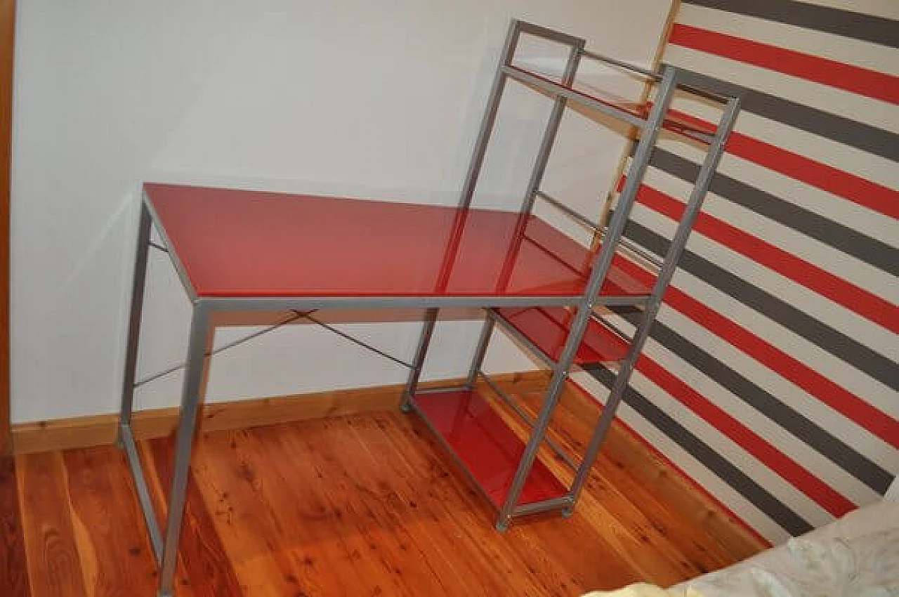 Scrivania Bauhaus rossa con sedia e mobiletto in metallo, anni '90 11