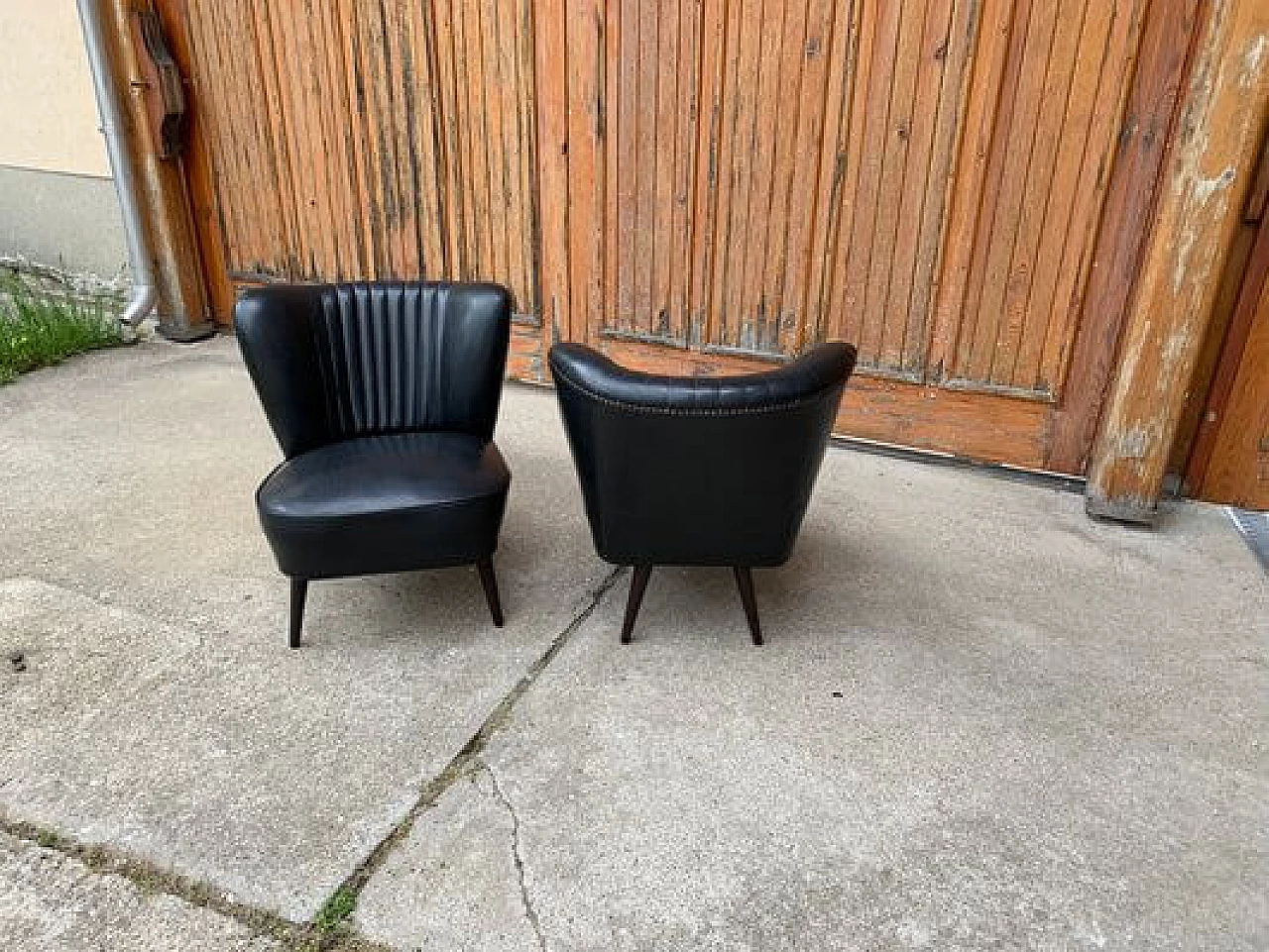 Pair of black cocktail armchairs, 1950s 3