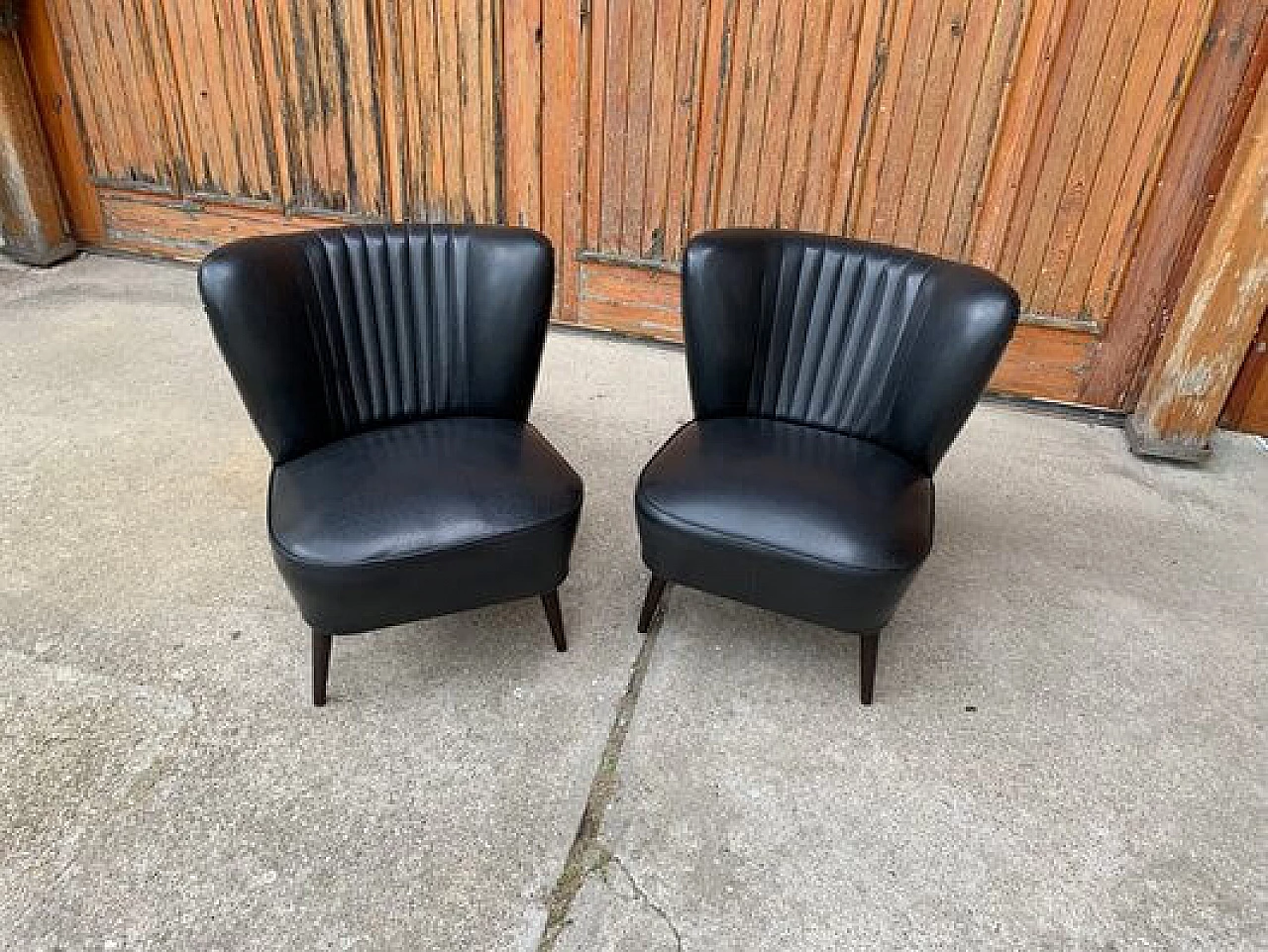 Pair of black cocktail armchairs, 1950s 4