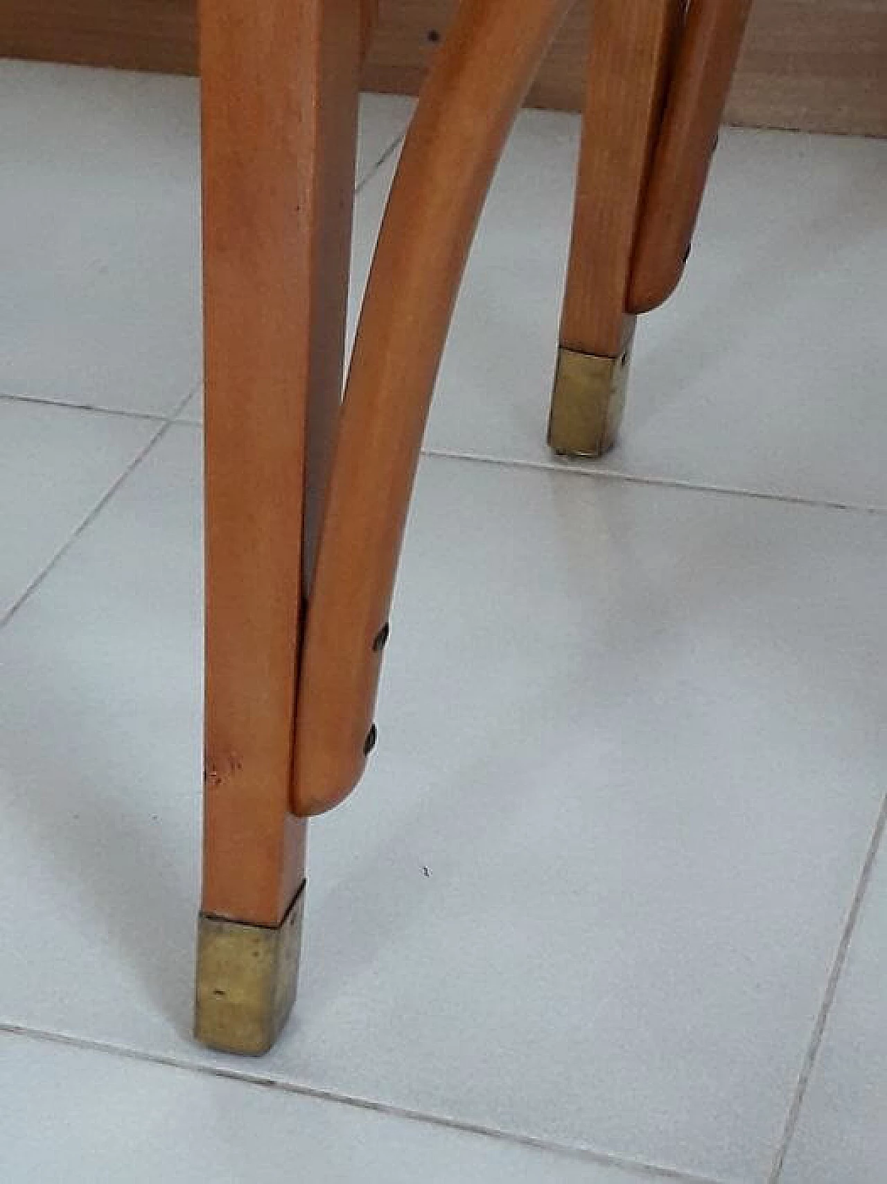 Chair 246 in blond beech manufactured by Società Antonio Volpe, 20th century 6