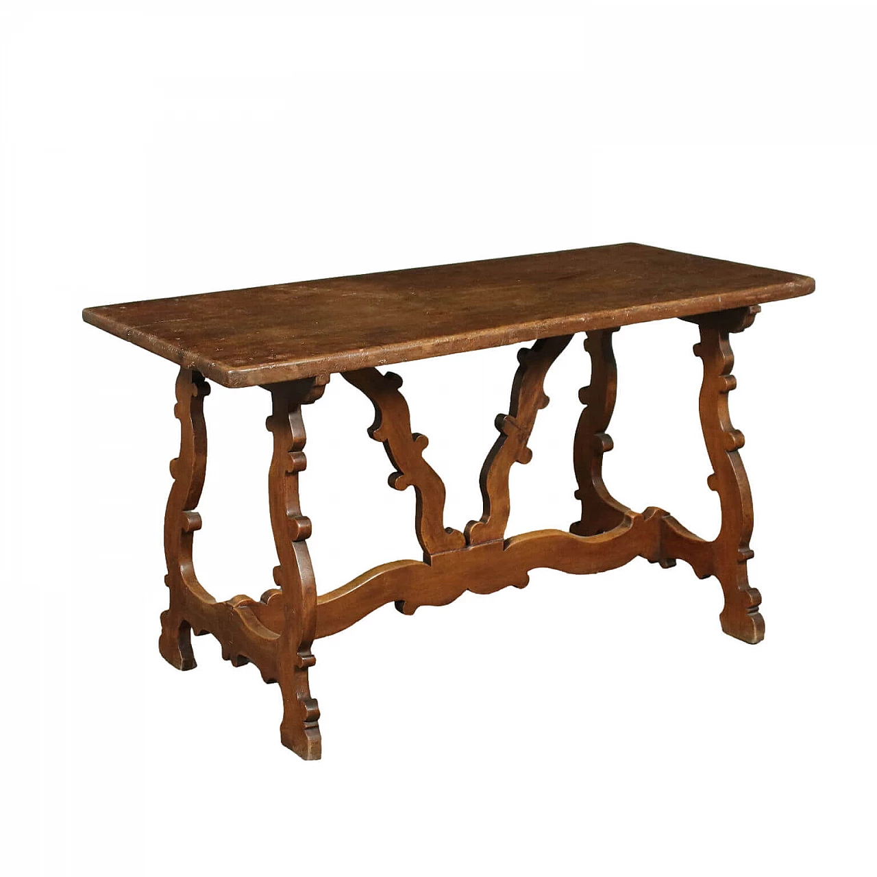 Refectory walnut table, 18th century 1