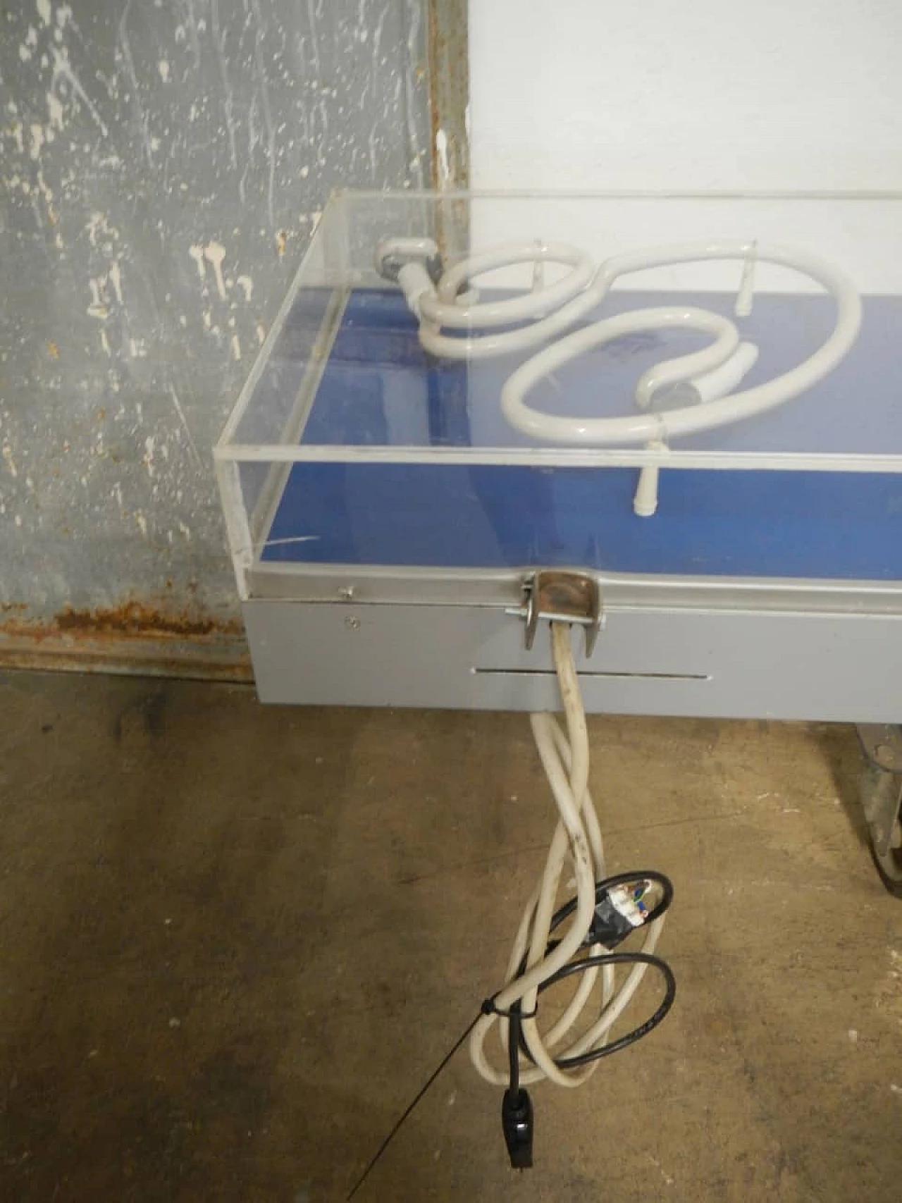 Scritta luminosa in plastica con luci a neon, anni '70 4