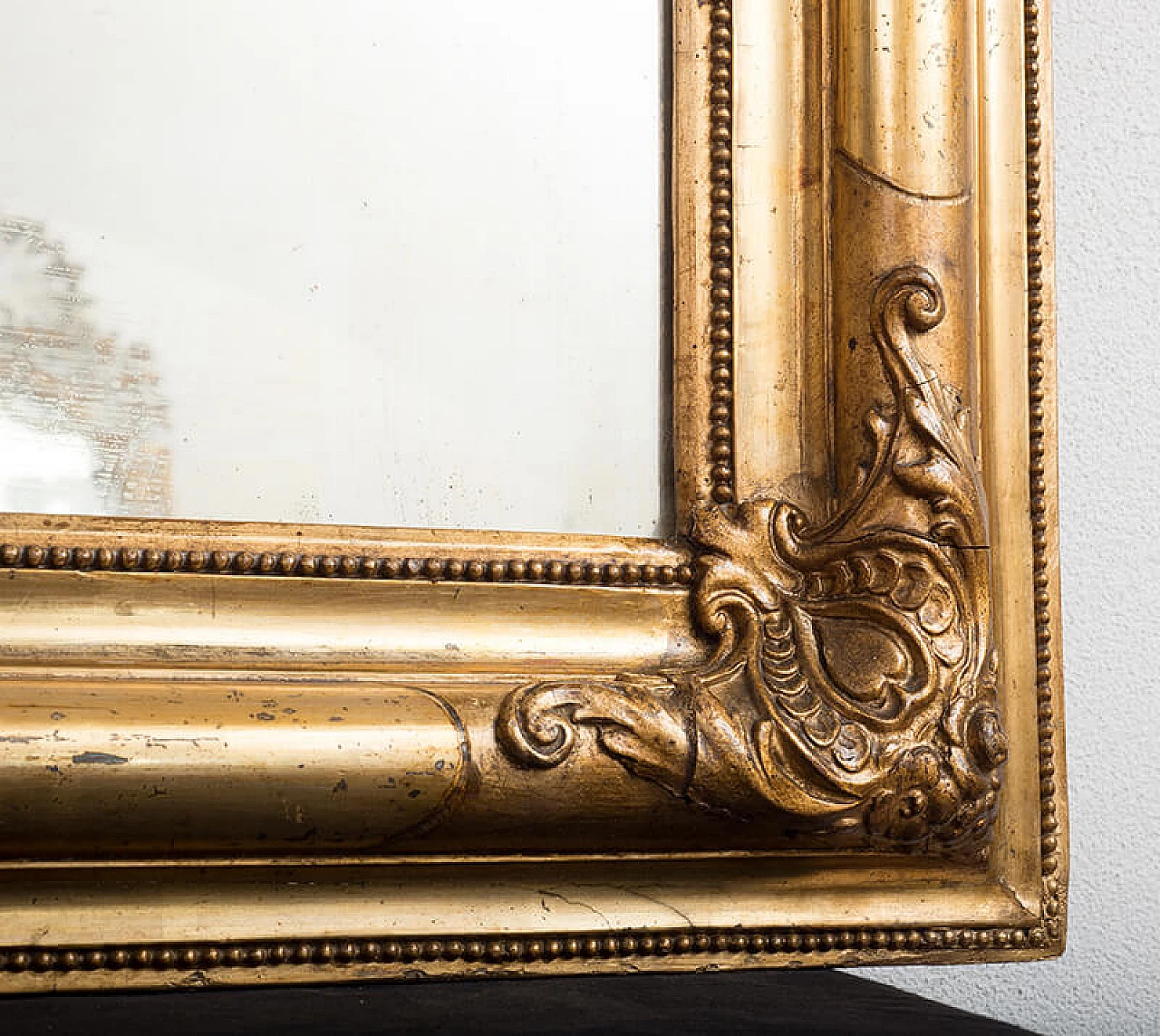 Gilded and carved wooden mirror, 19th century 3