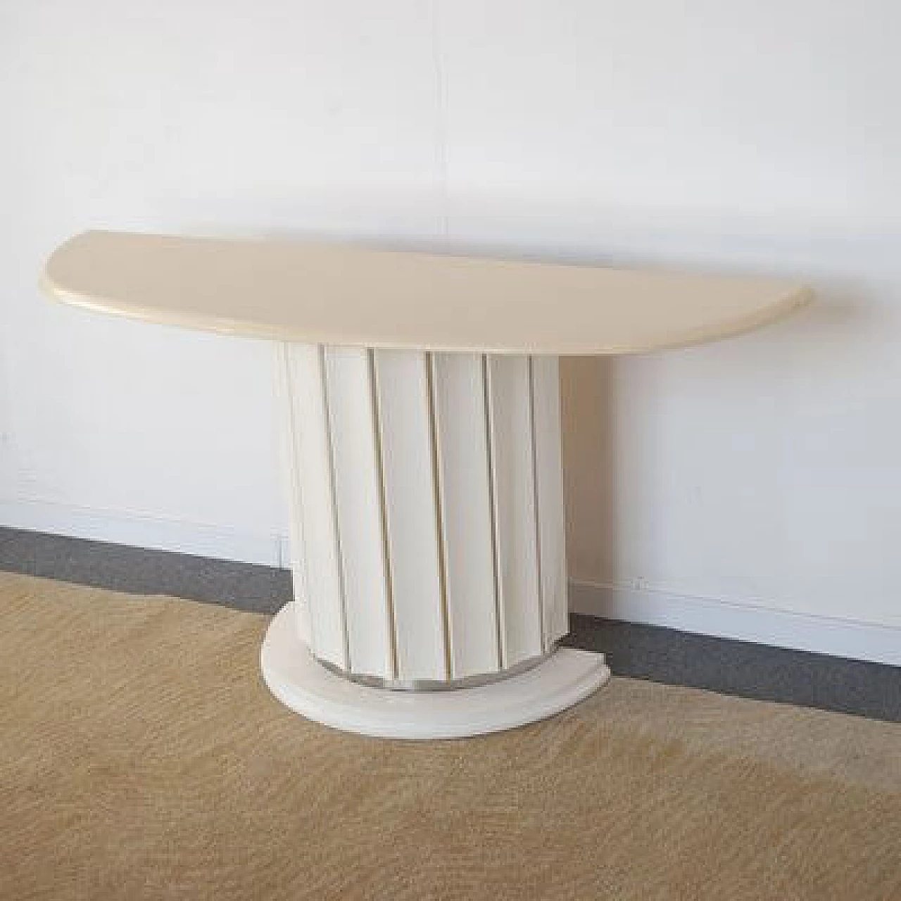 White lacquered console table in the style of Aldo Tura, 1970s 3
