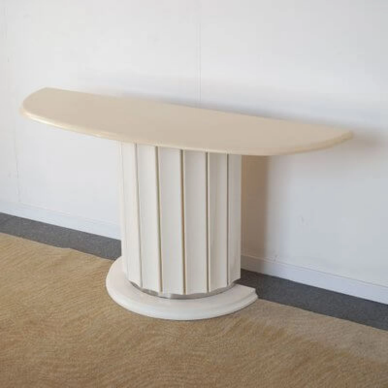 White lacquered console table in the style of Aldo Tura, 1970s 6