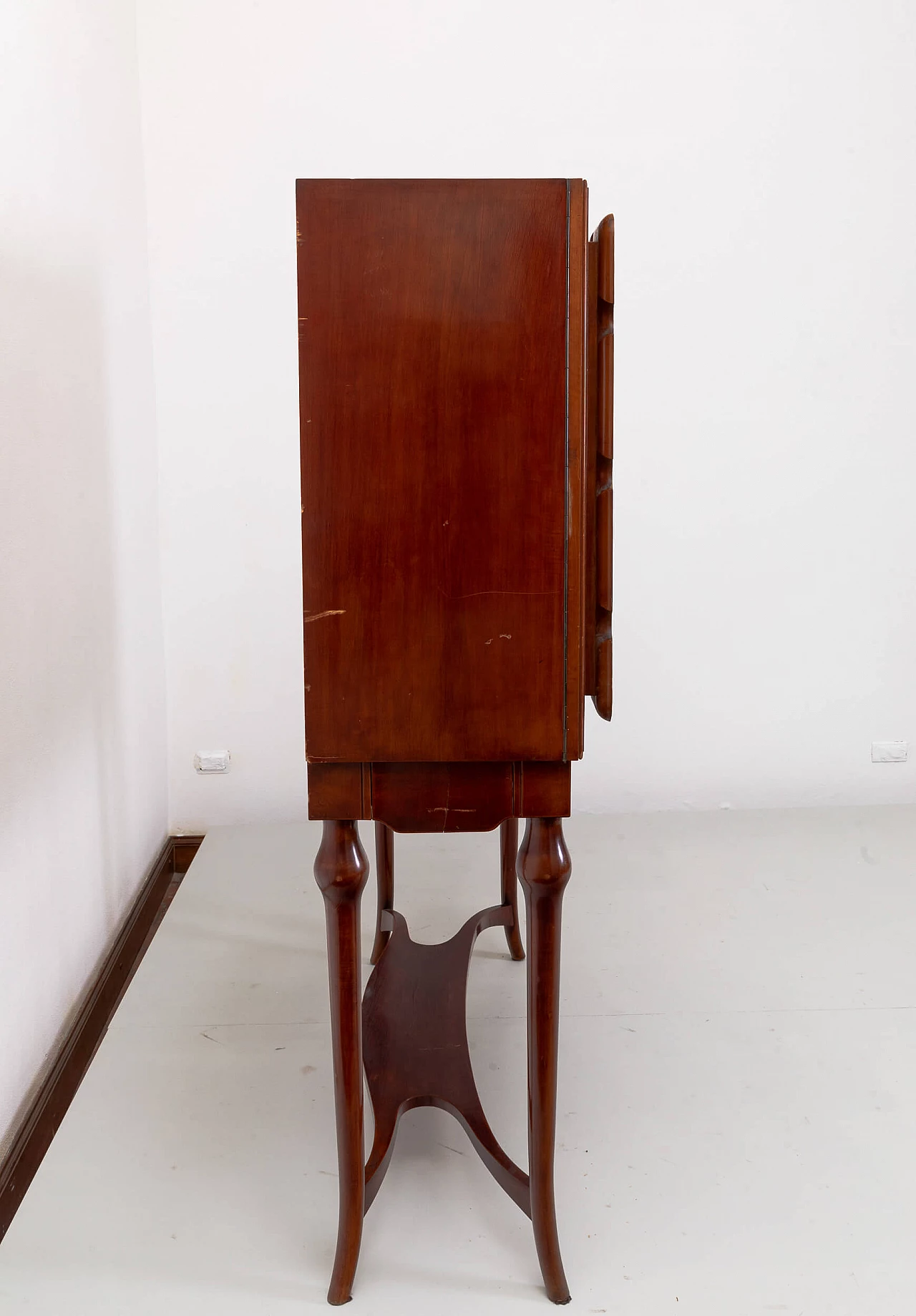 Mobile bar in legno decorato a smalto, anni '40 9