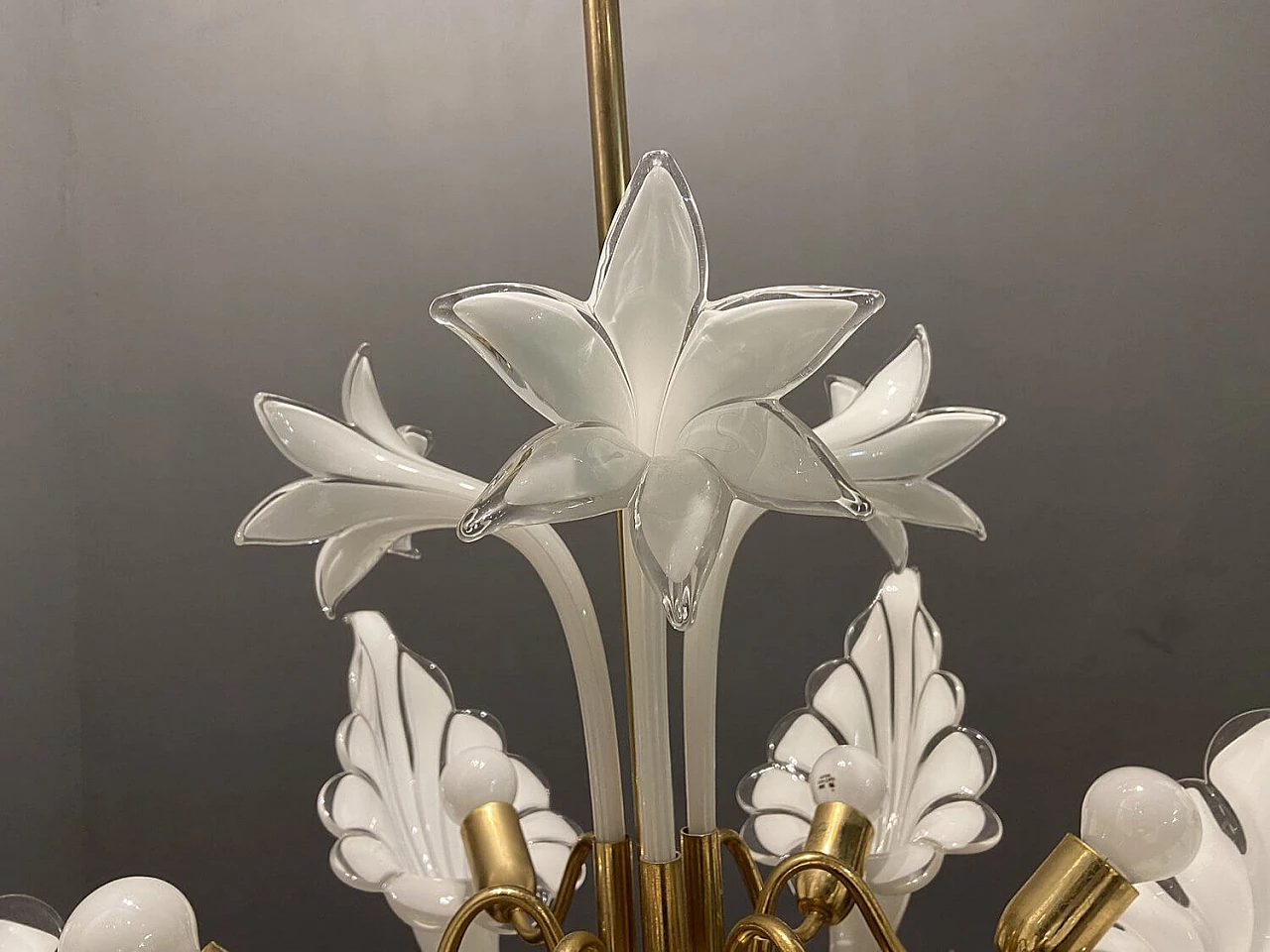 Murano glass chandelier in the shape of a flower, 1970s 2