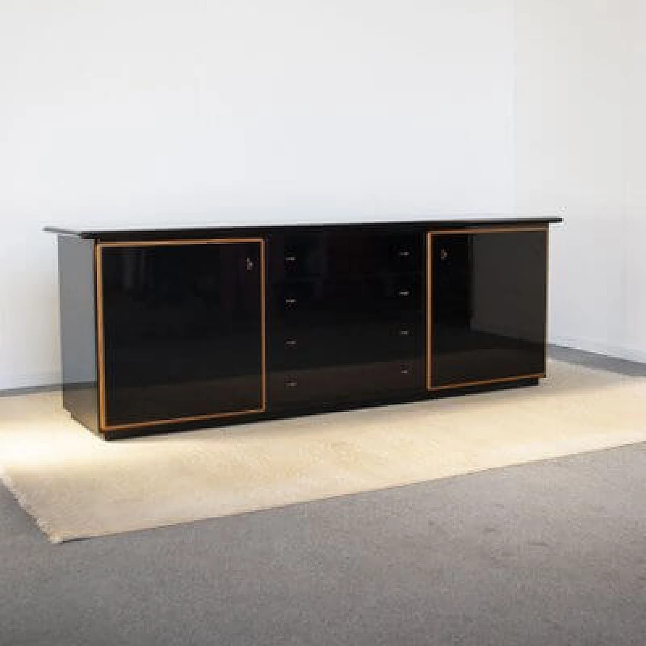 Credenza laccata nera di Pierre Cardin, anni '70 9
