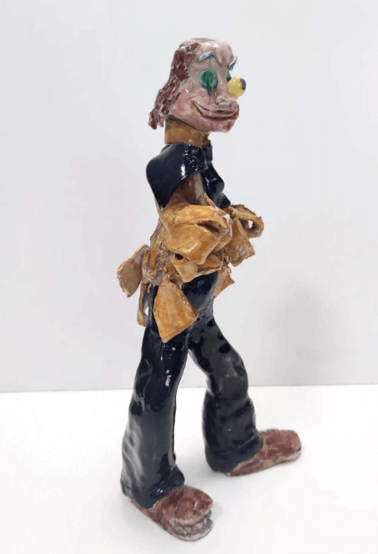 Decorative lacquered ceramic clown, 1950s 6
