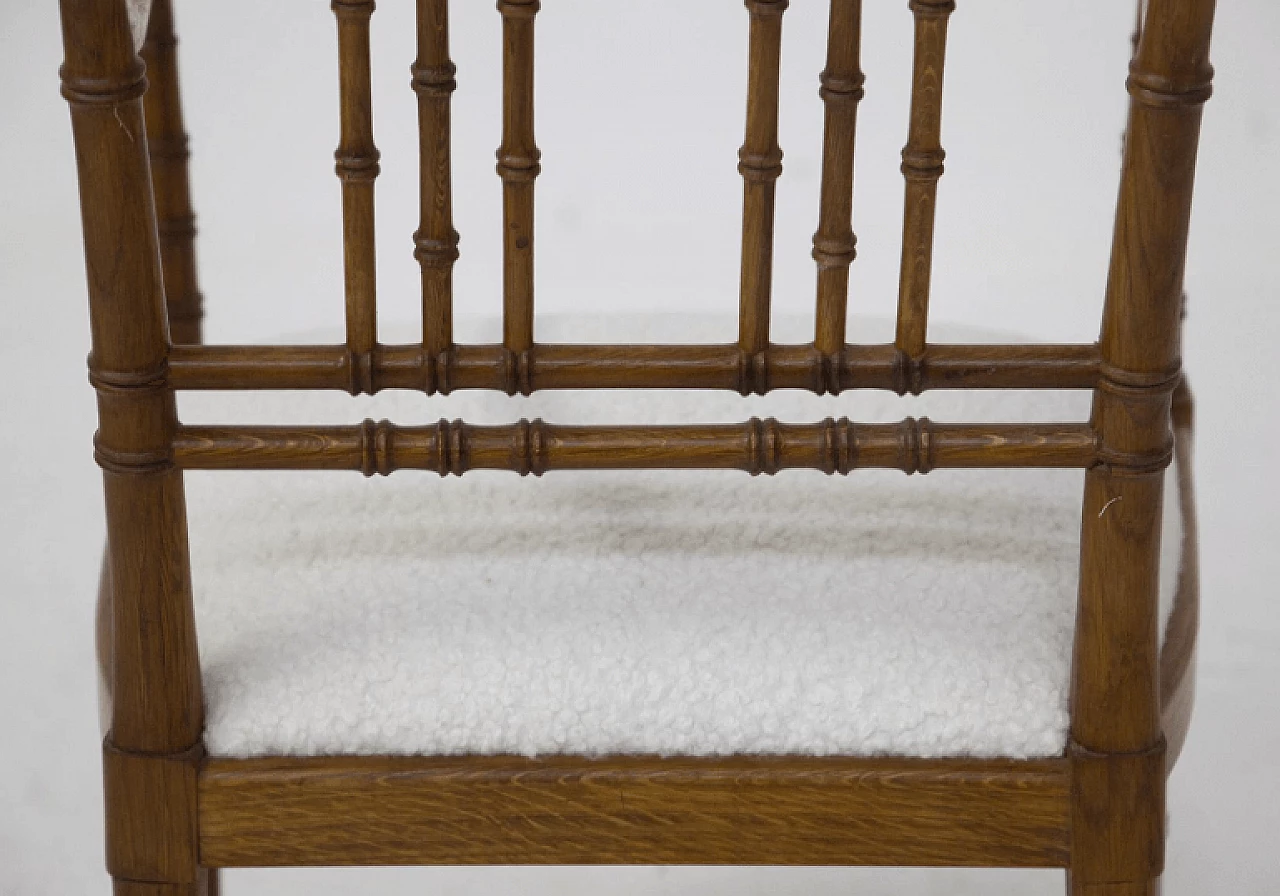 4 Sedie francesi in legno e bouclé, anni '60 10