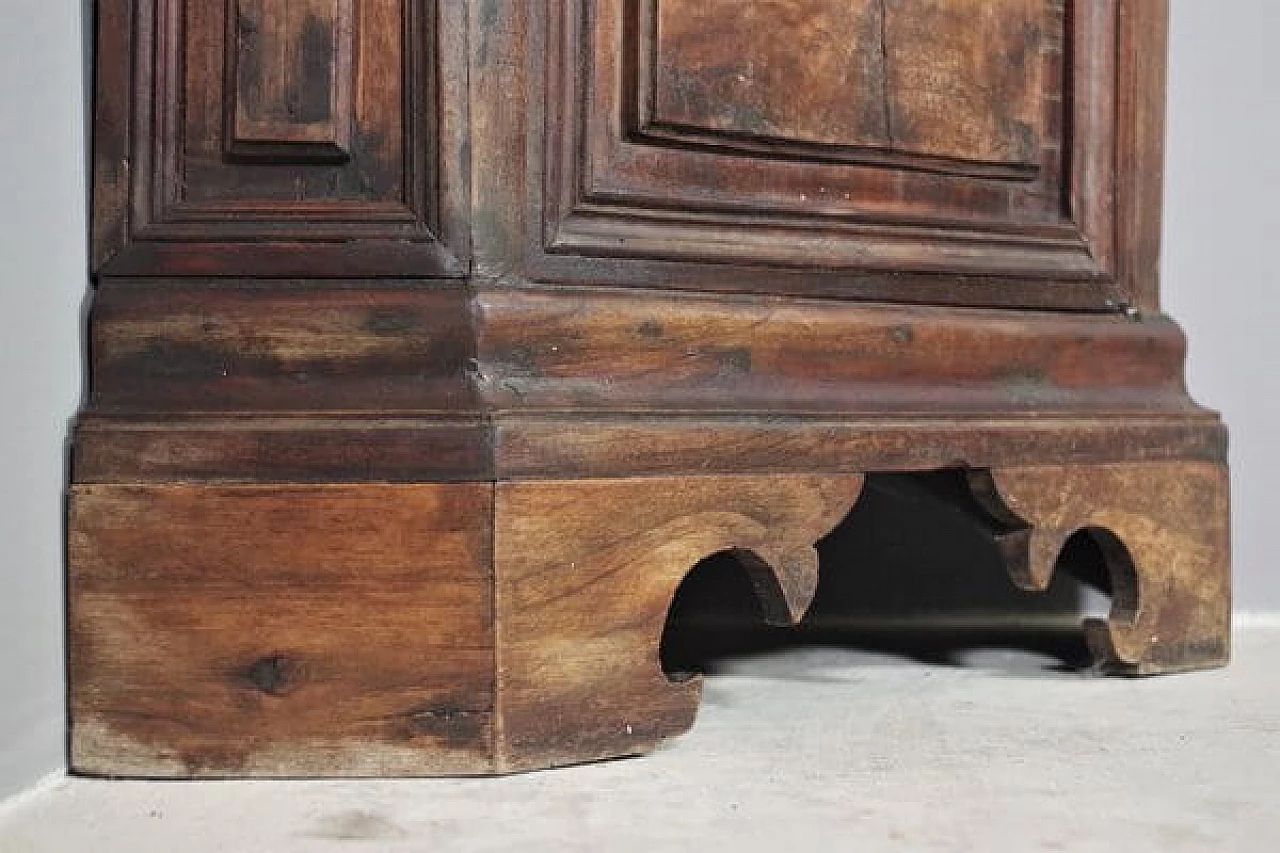 Umbertino corner cabinet in walnut burl, 19th century 6