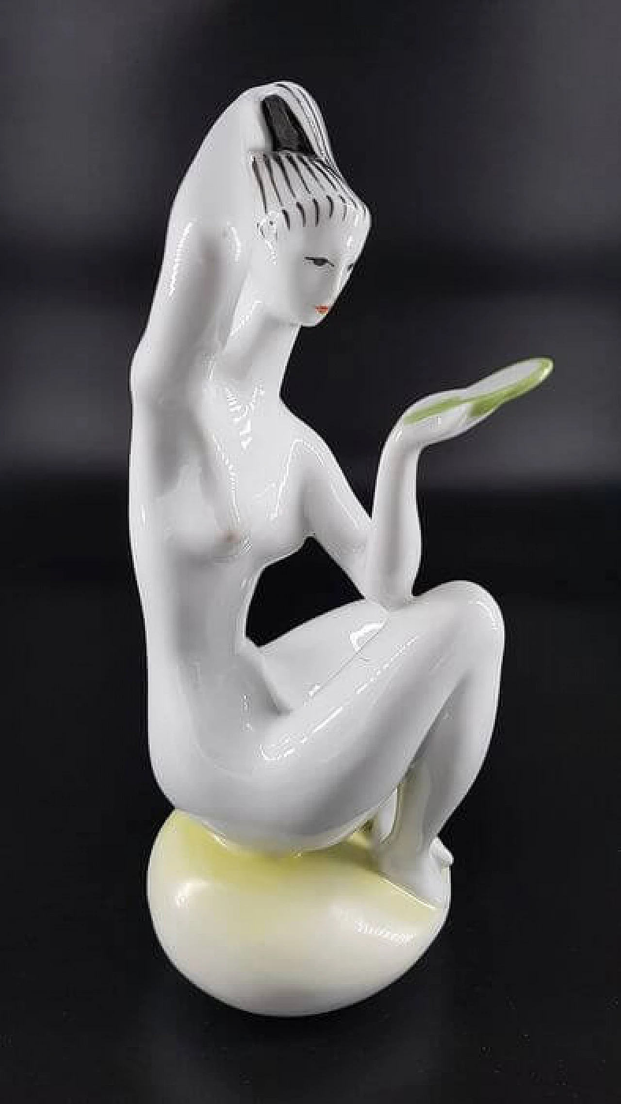Virgin before the mirror, porcelain sculpture by János Török, 1950s 8