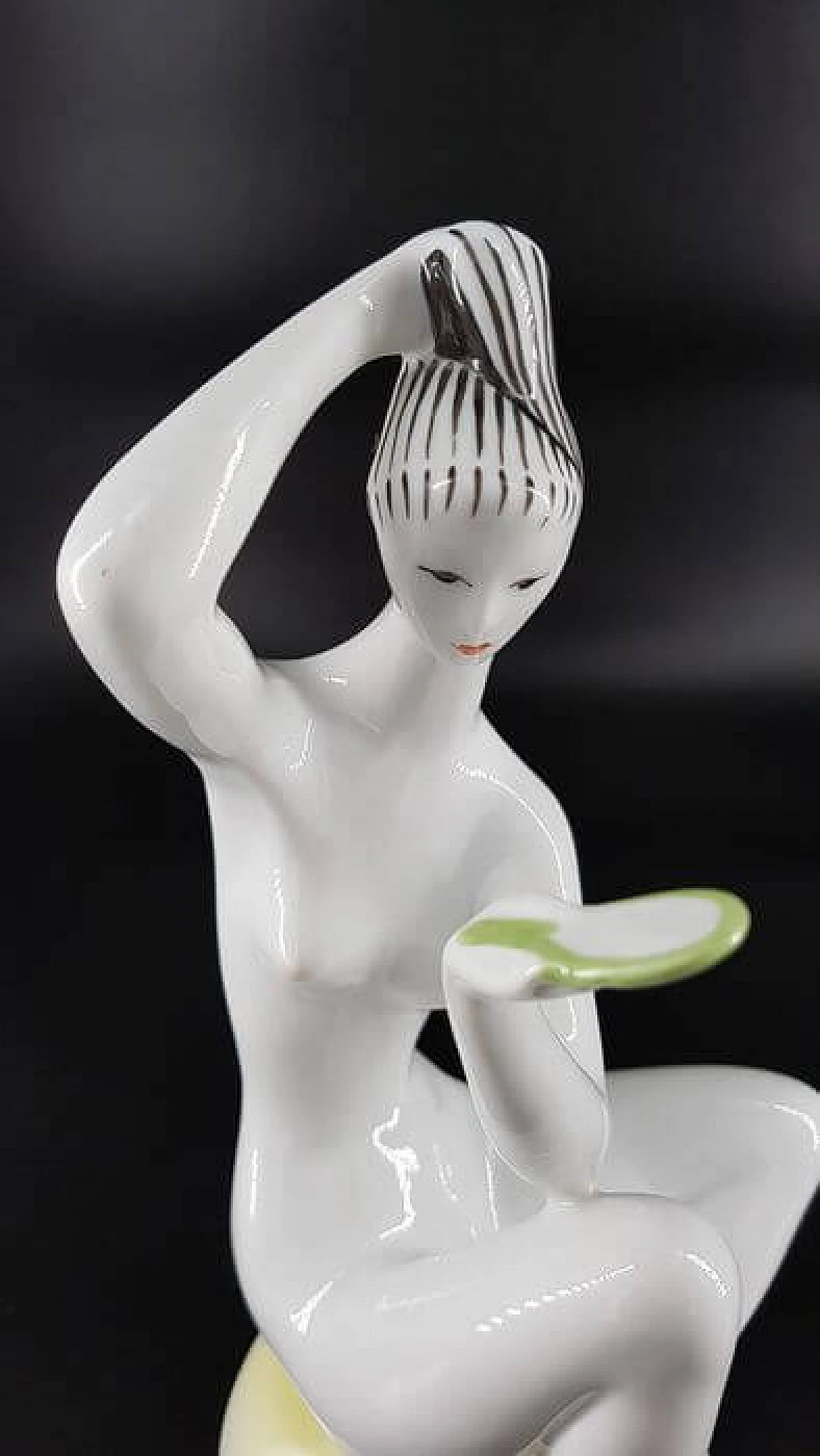 Virgin before the mirror, porcelain sculpture by János Török, 1950s 11