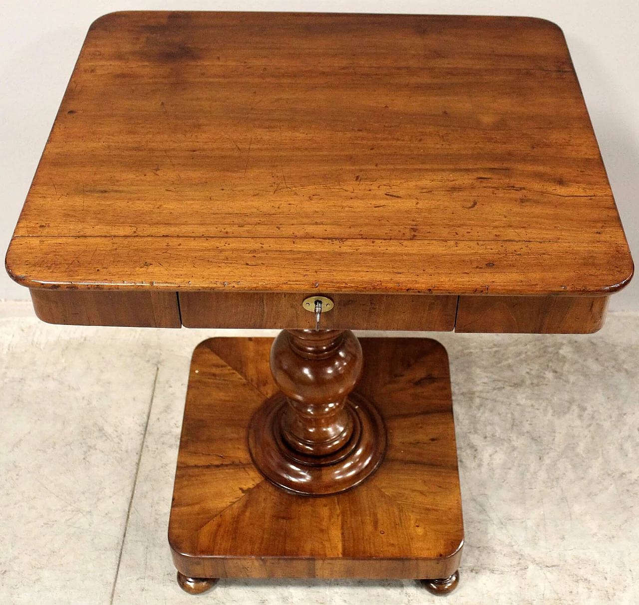 Charles X style walnut coffee table, early 19th century 2