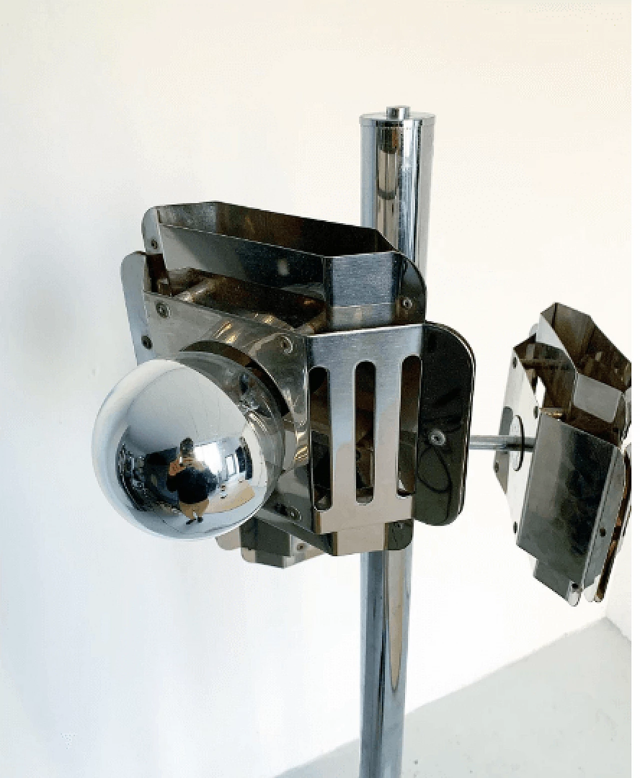 Lampada da terra Space Age in metallo cromato, anni '80 3