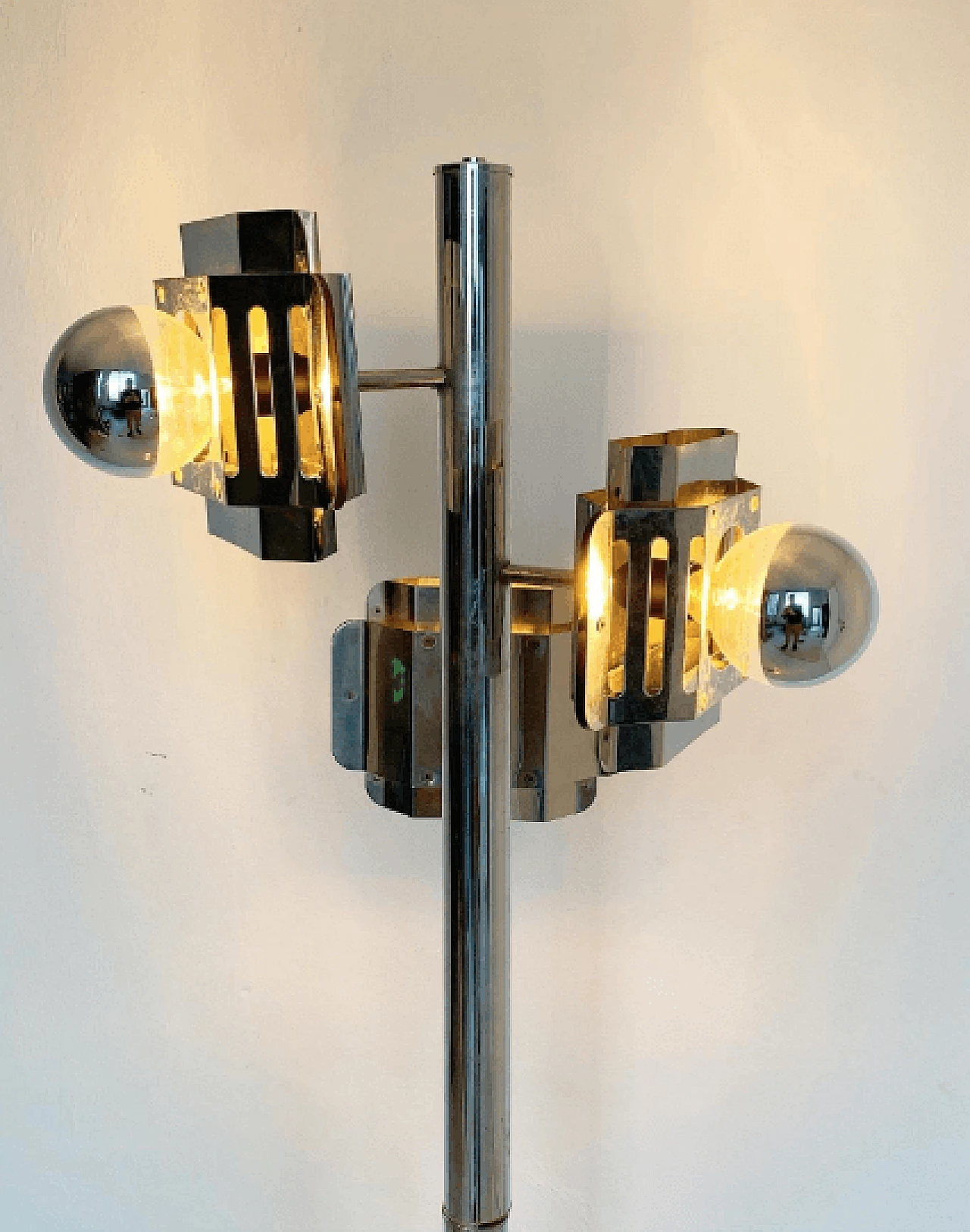 Lampada da terra Space Age in metallo cromato, anni '80 4