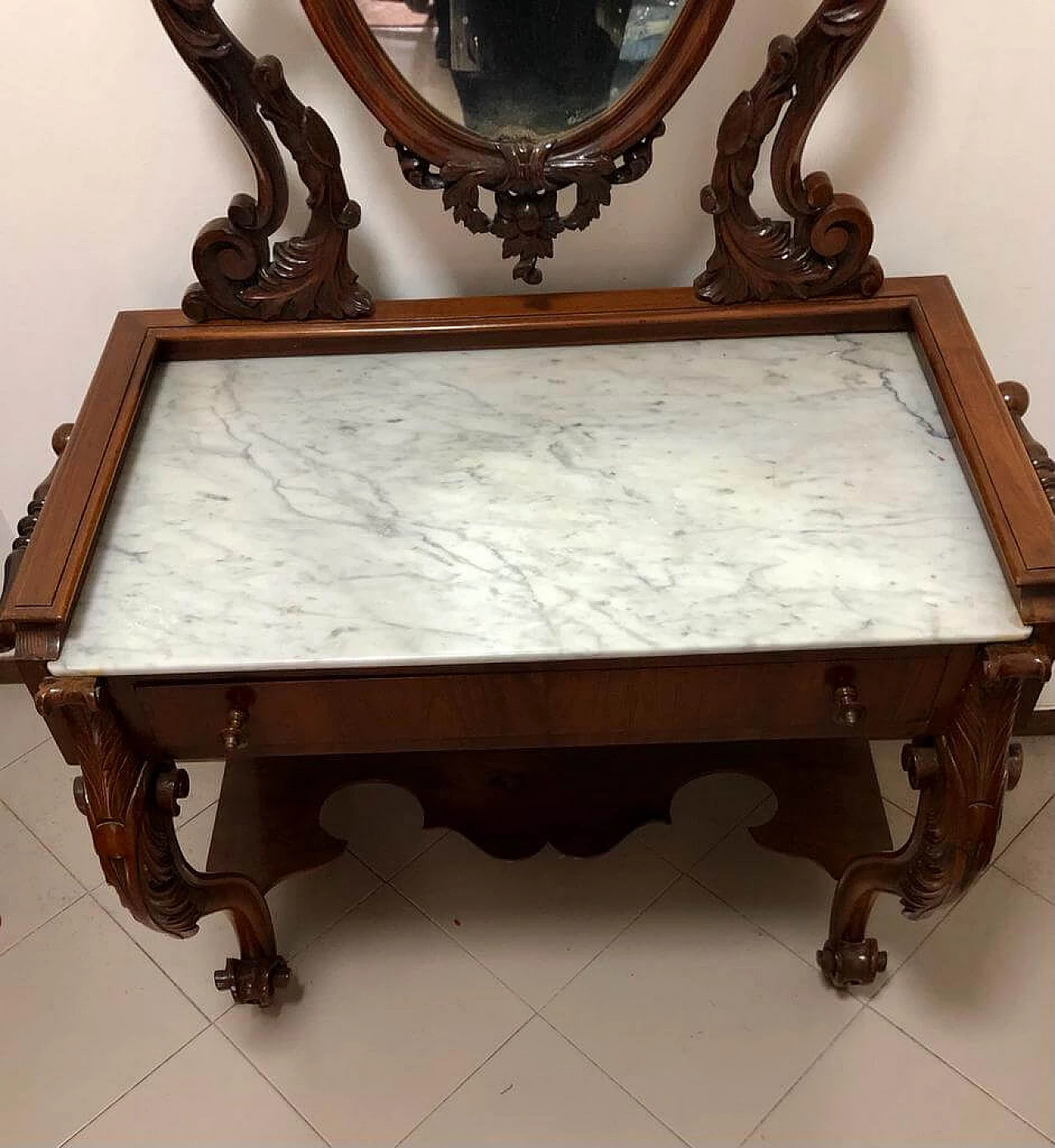 Walnut dressing table with marble top, 19th century 6