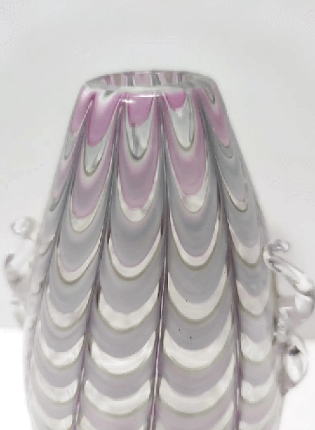 Lilac and transparent Murano glass vase, 1940s 9