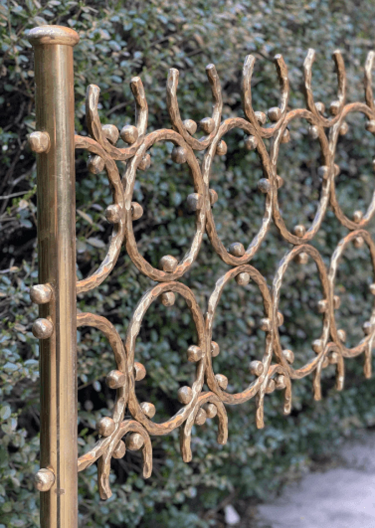 Brass bed by Osvaldo Borsani and Arnaldo Pomodoro, 1960s 5