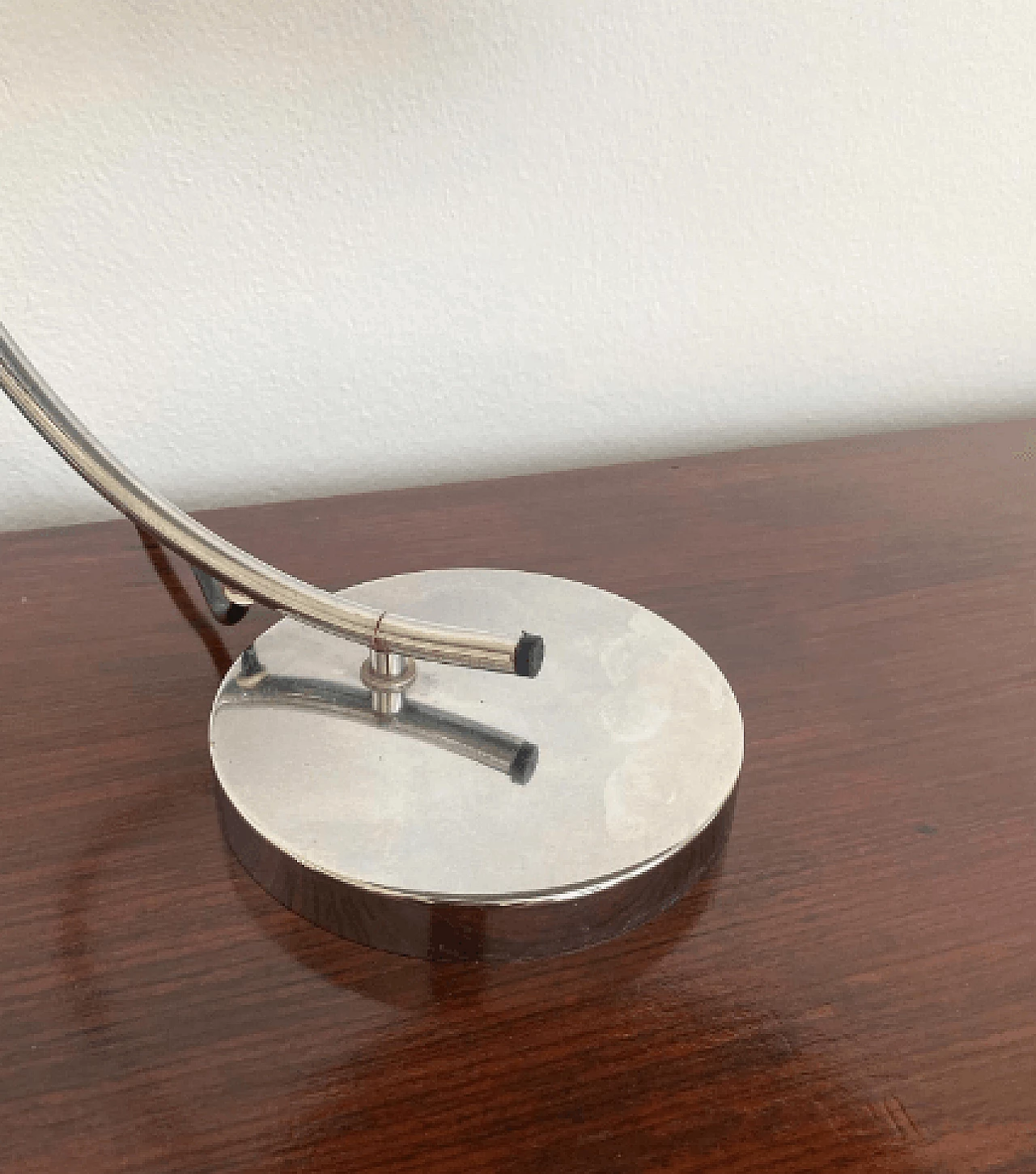 Lampada da tavolo in metallo e alluminio, anni '60 7