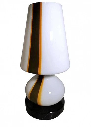 Murano opaline glass table lamp and marble base, 1970s