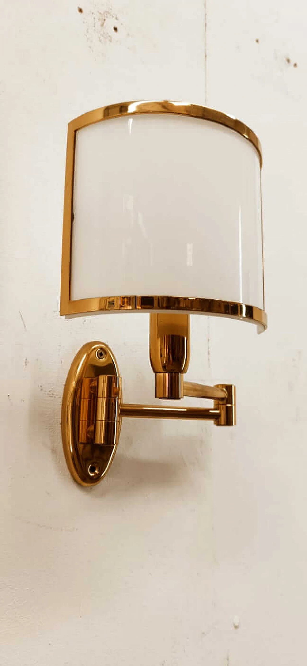 Brass wall lamp and glass diffuser, 1980s 17