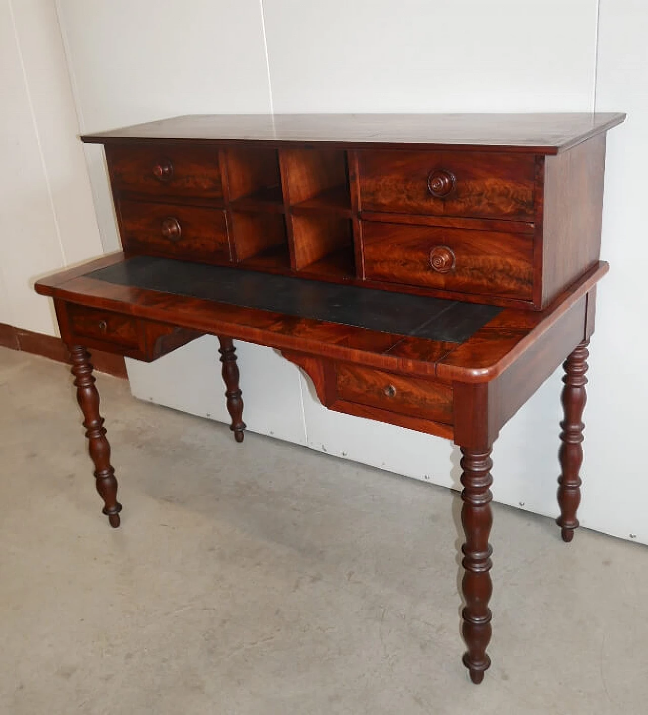 Desk with mahogany feather bookcase, 19th century 6