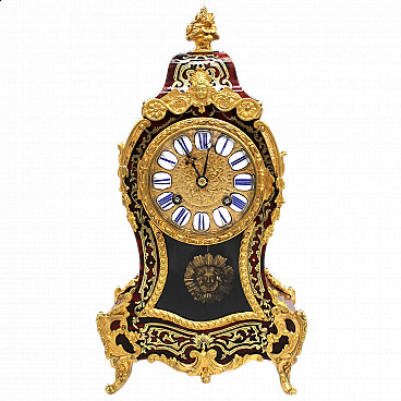 Cartel pendulum clock inlaid in tortoiseshell and brass, mid-19th century