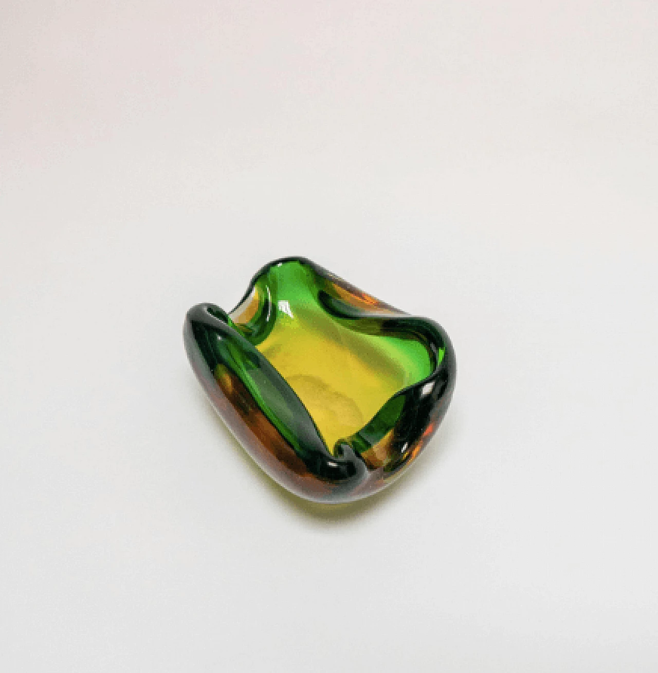 Ashtray in colored Murano glass , 1960s 3