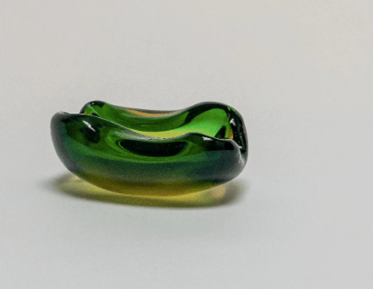 Ashtray in colored Murano glass , 1960s 4
