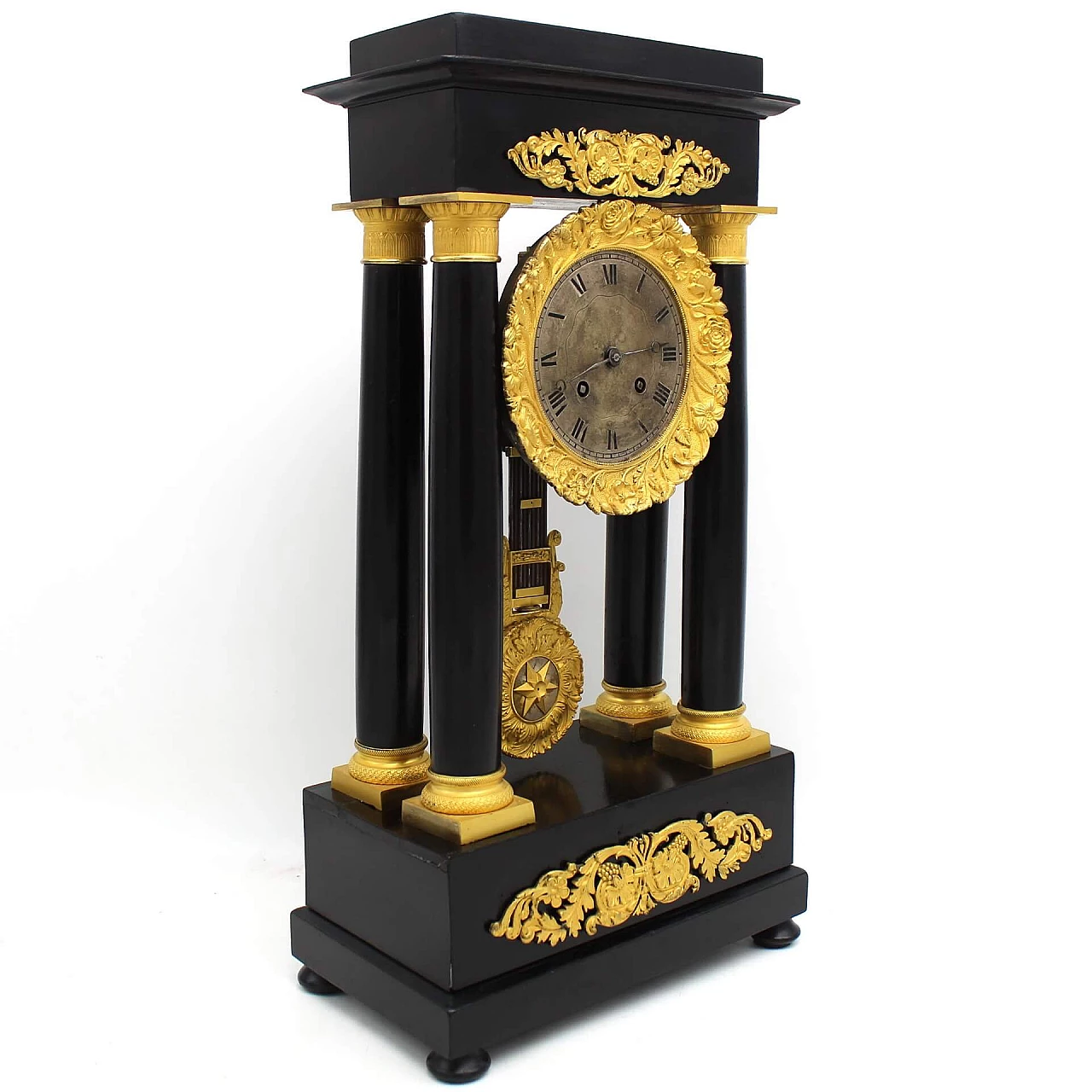 Empire style pendulum clock in ebonized wood, early 19th century 1