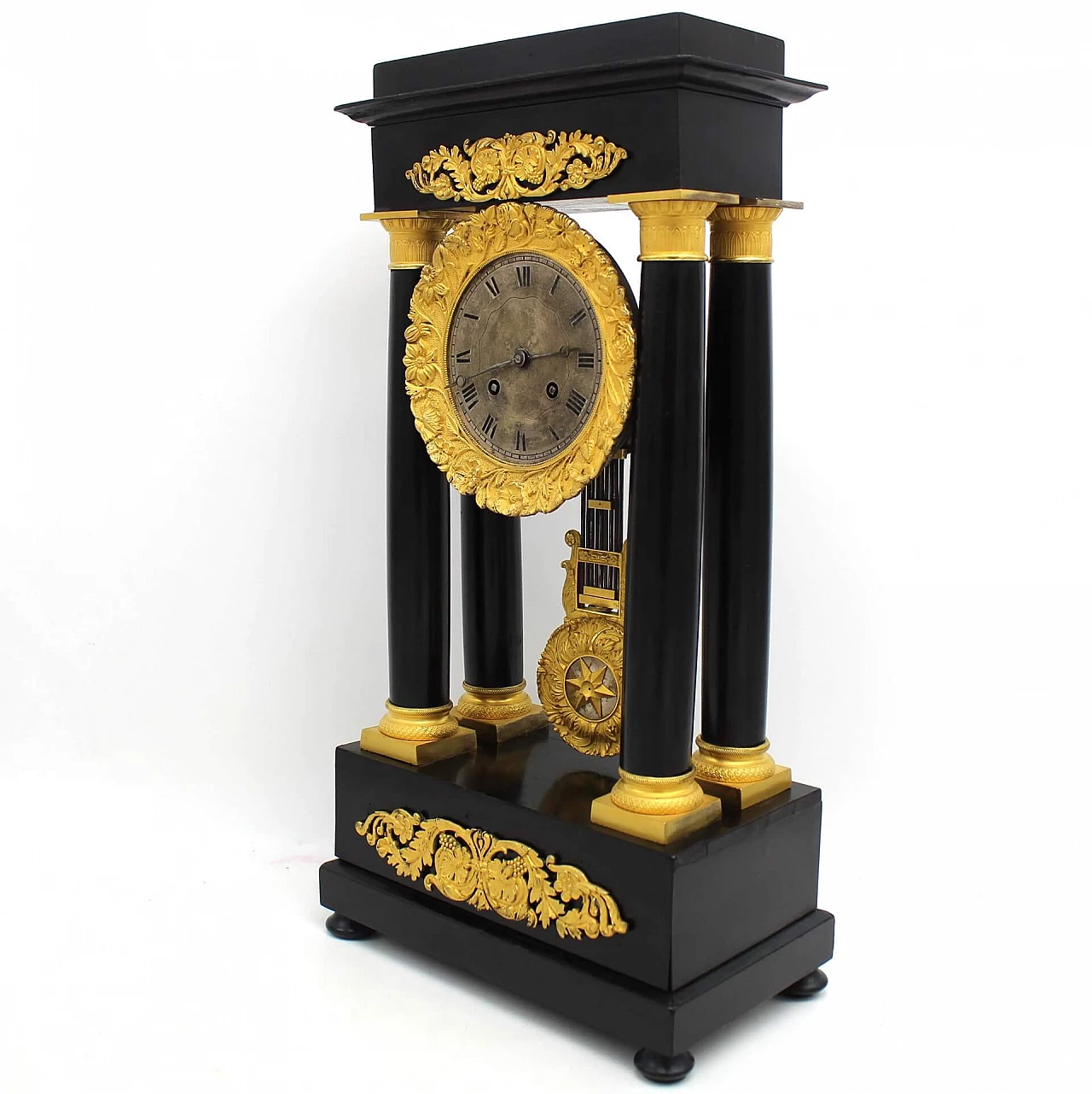 Empire style pendulum clock in ebonized wood, early 19th century 8