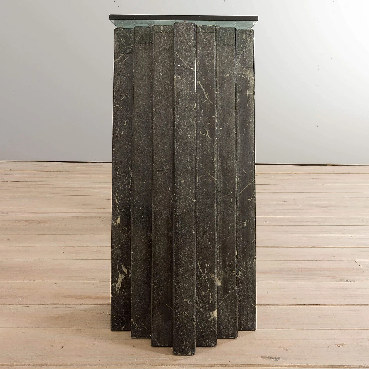 Marble and glass console table in the style of Carlo Scarpa by Cattelan, 1970s 11