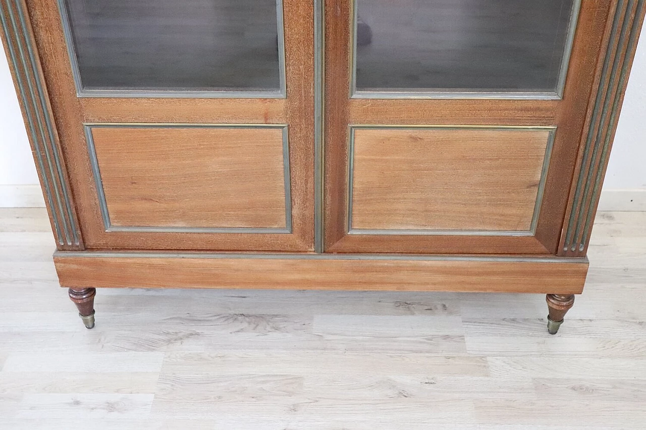 Mahogany display case with glass doors, early 20th century 3