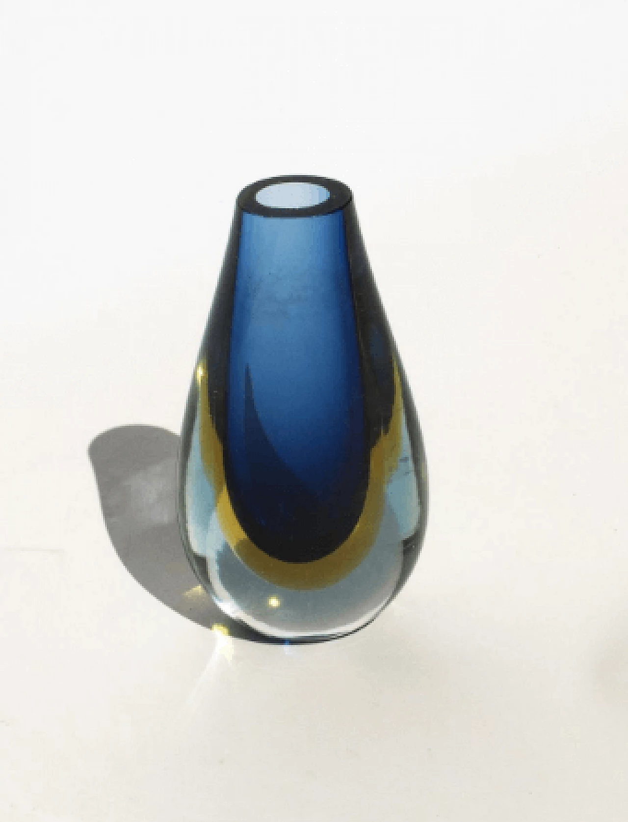 Vase in Murano glass in the style of Flavio Poli, 1960s 2