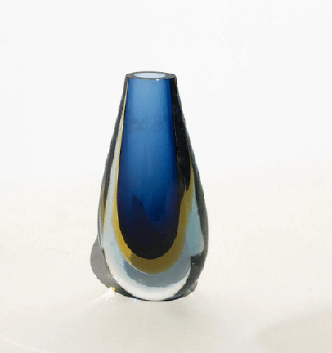 Vase in Murano glass in the style of Flavio Poli, 1960s 3