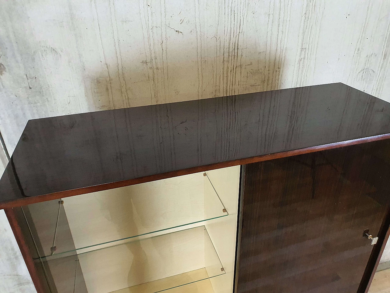 Rosewood showcase with glass shelves, 1950s 8