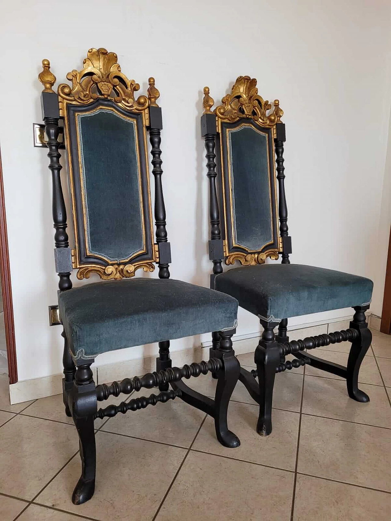 Coppia di troni in legno ebanizzato, '800 1