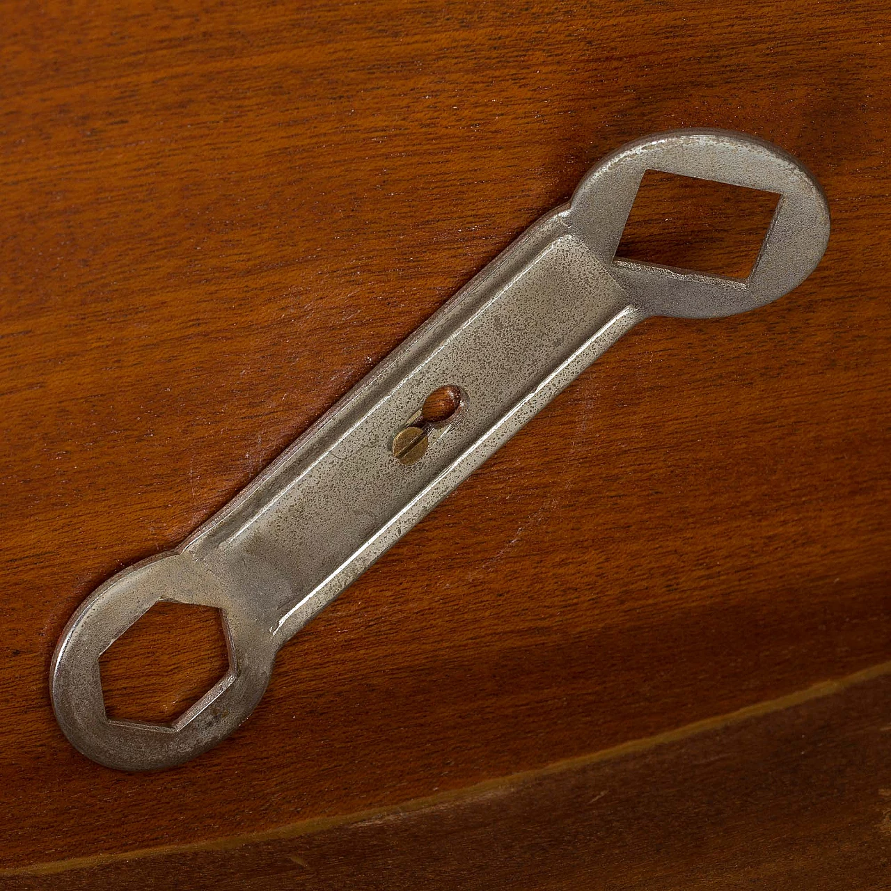 Tavolo da pranzo rotondo in palissandro di  J. Andersen per Uldum Mobelfabrik, anni '60 16