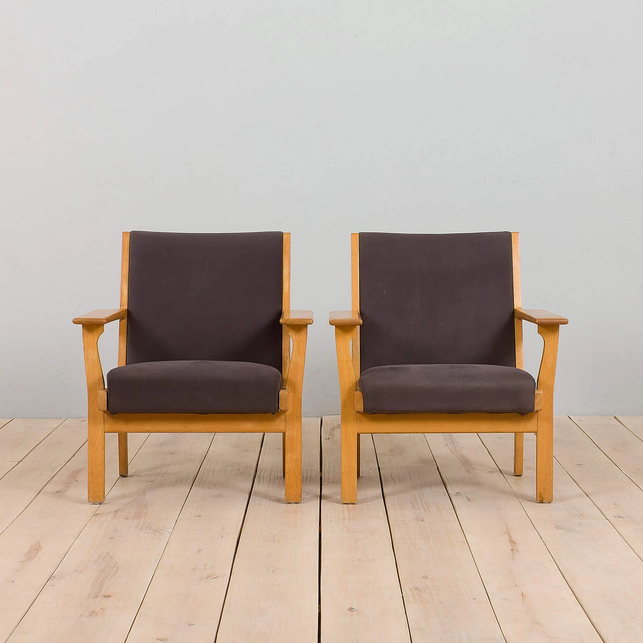 Pair of Easy Lounge armchairs in GE 181 oak by Hans Wegner for Getama, 1970s 1