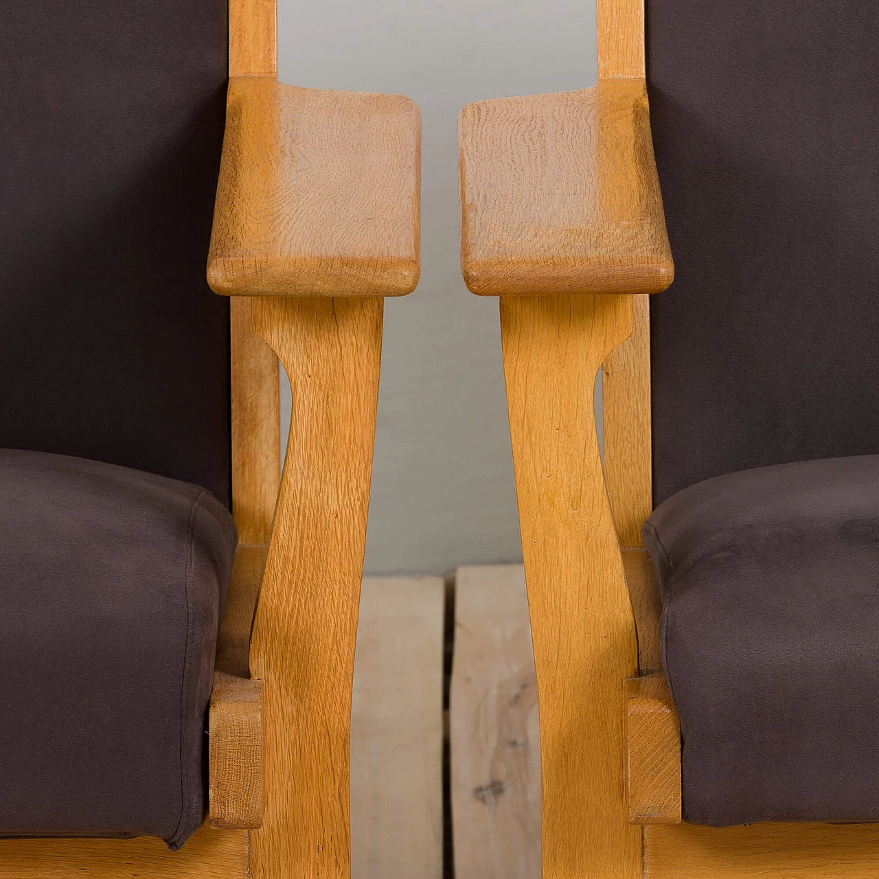 Pair of Easy Lounge armchairs in GE 181 oak by Hans Wegner for Getama, 1970s 8