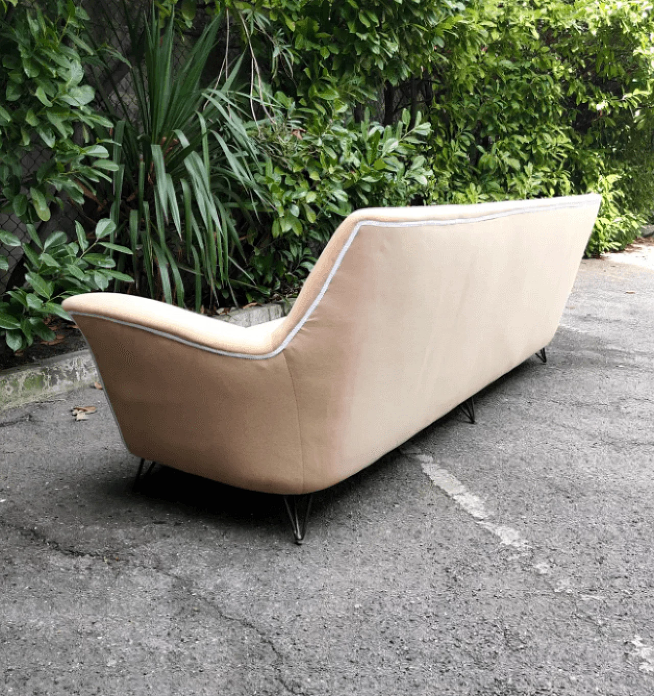 Grande divano beige di Ico Parisi, anni '50 6