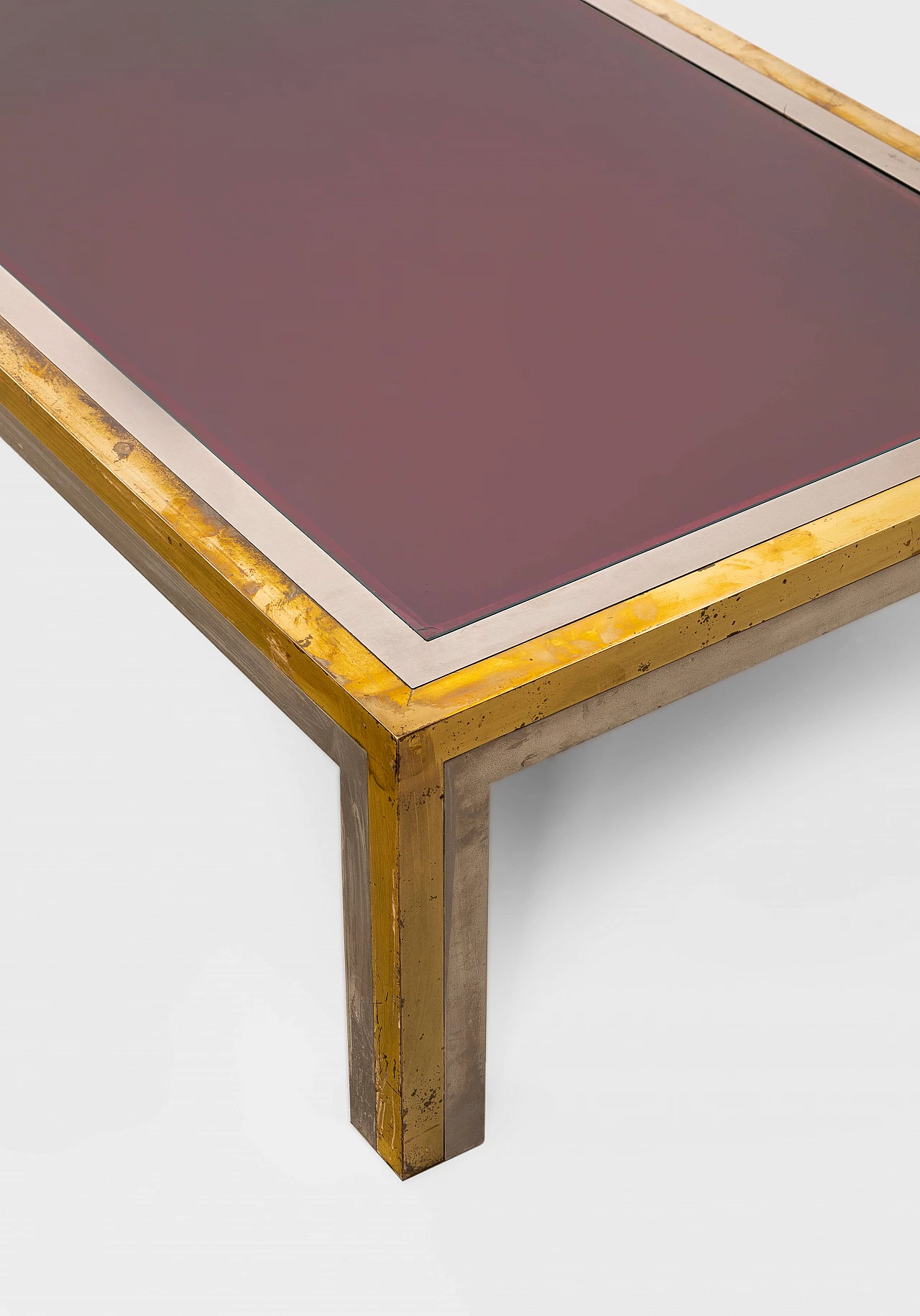 Tavolino basso in metallo, ottone e vetro molato di Romeo Rega, anni '70 3
