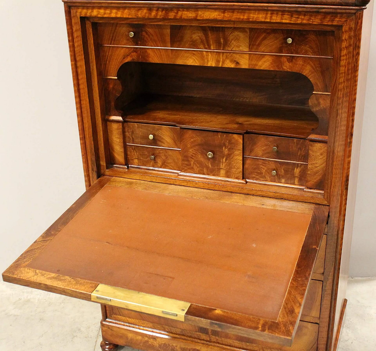 Louis Philippe style walnut cappuccino secretaire, 19th century 2