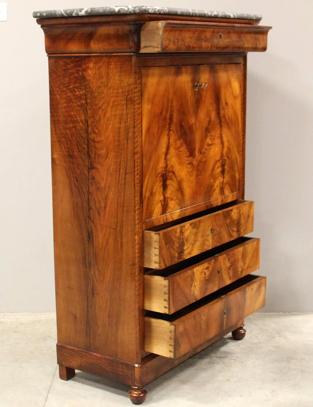 Louis Philippe style walnut cappuccino secretaire, 19th century 6