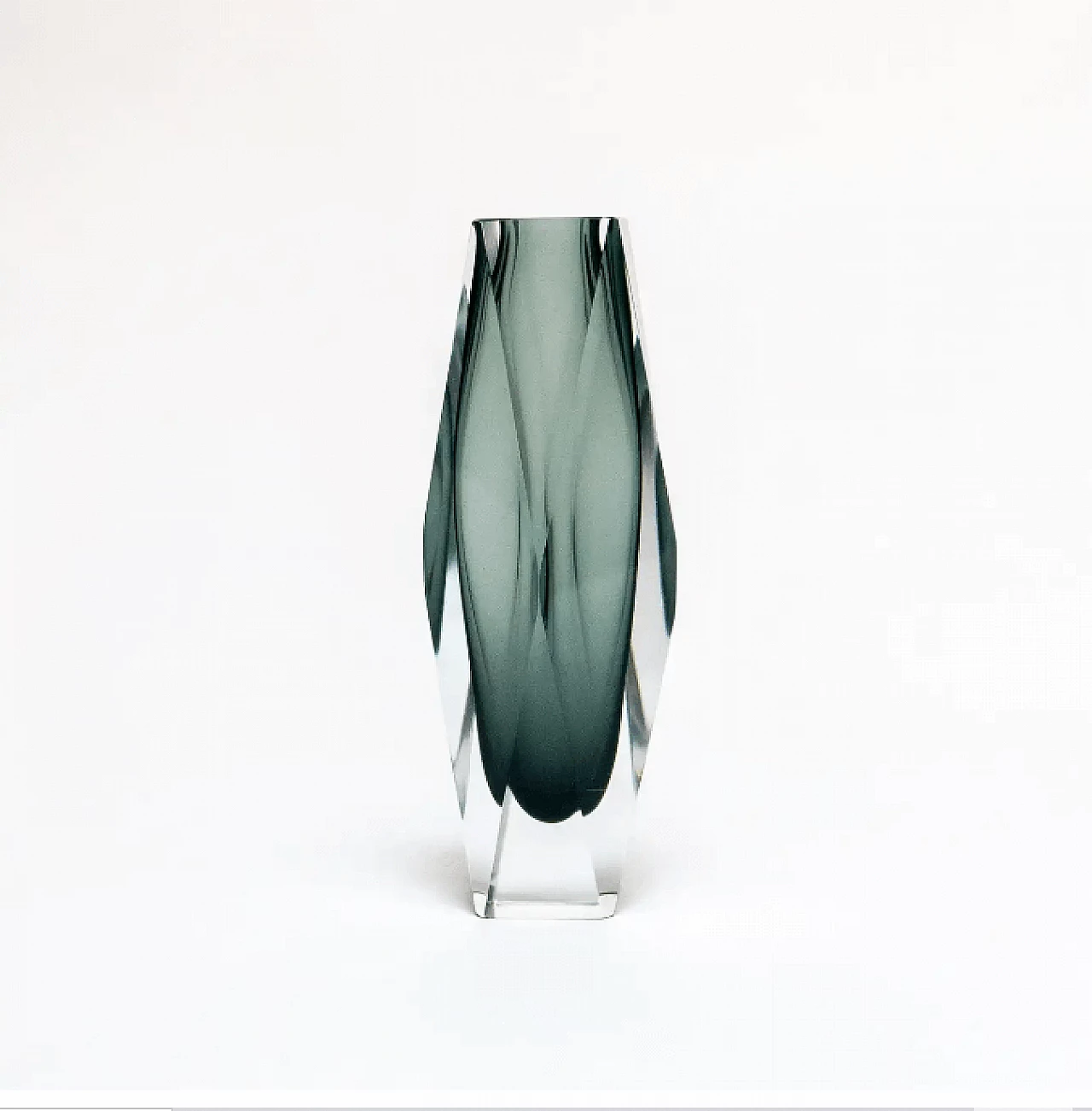Geometric vase in Murano glass, 1960s 2