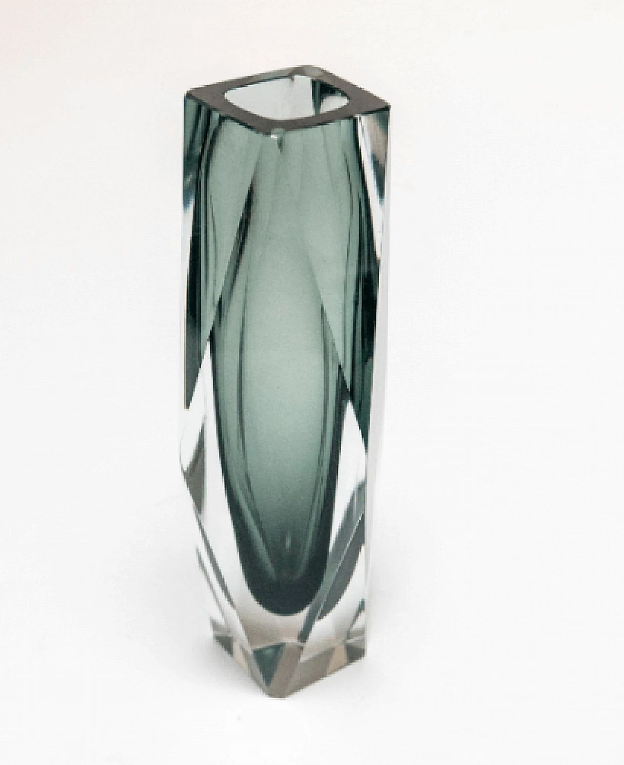 Geometric vase in Murano glass, 1960s 13